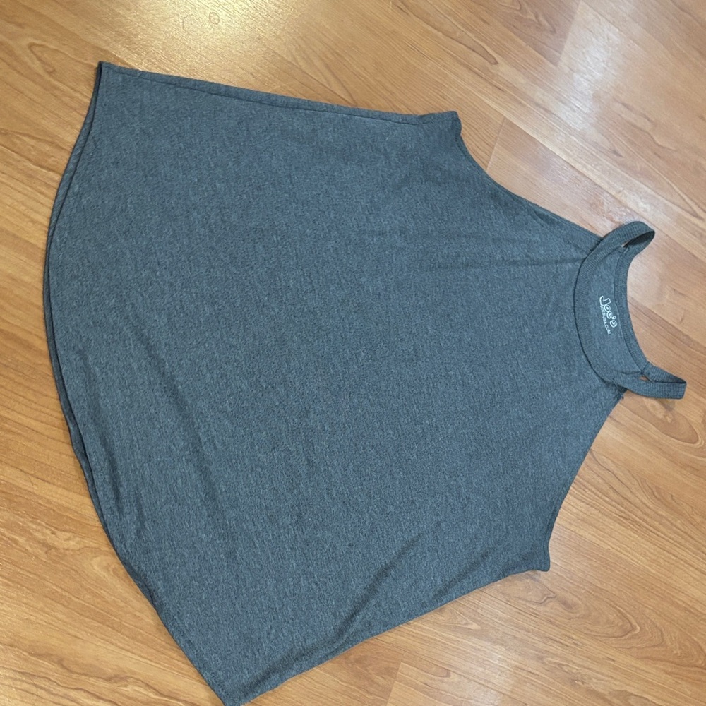 Gray Sleeveless Top